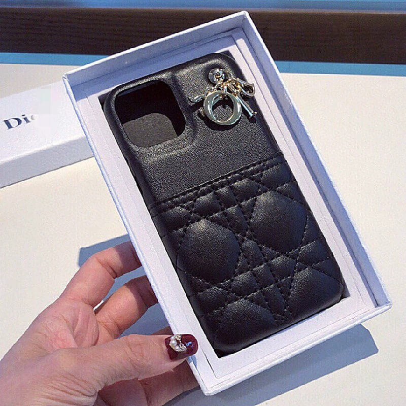 新品 ディオール LADY DIOR IPHONE 15 PROケースdior