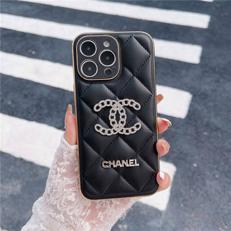 【保存袋】CHANEL マトラッセ　iPhone11 スマホケース