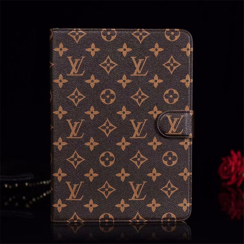 LOUIS VUITTON iPadケース