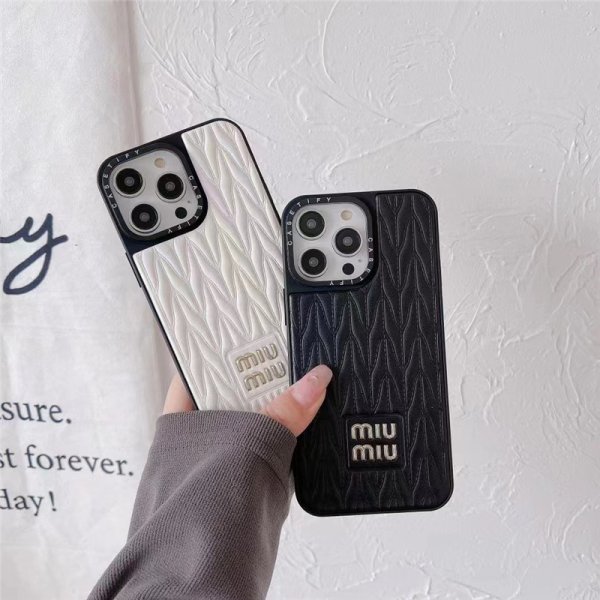 iphone16/16pro/15promax/15 ケース miumiu アイフォンケース14/14pro レザー ミュウミュウ iphone14promax ケース マテラッセ iphone13pro/13/12 ケース ペア おしゃれ - 画像 (5)