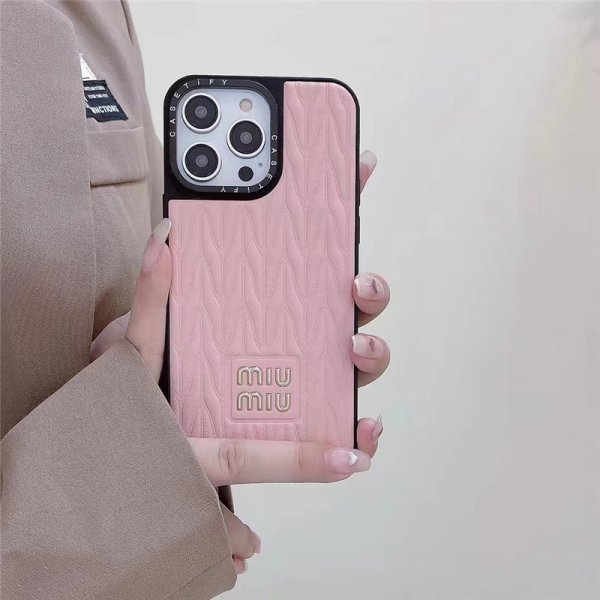 iphone16/16pro/15promax/15 ケース miumiu アイフォンケース14/14pro レザー ミュウミュウ iphone14promax ケース マテラッセ iphone13pro/13/12 ケース ペア おしゃれ - 画像 (4)