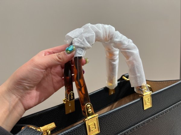 fendi トートバッグ フェンディ サンシャイン ビジネス トートバッグメンズ レディース 大容量 2way ハンドバッグ - 画像 (6)