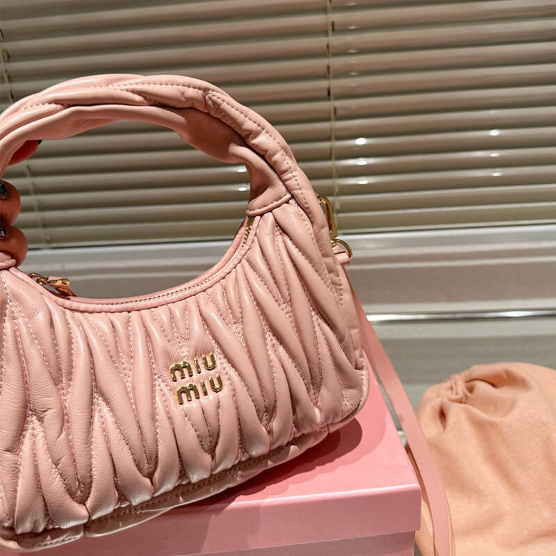 ミュウミュウ MIU MIU ショルダーバッグ ミュウ ワンダー マテラッセ サテン ホーボーバッグ 5BC125OOY 2BD8