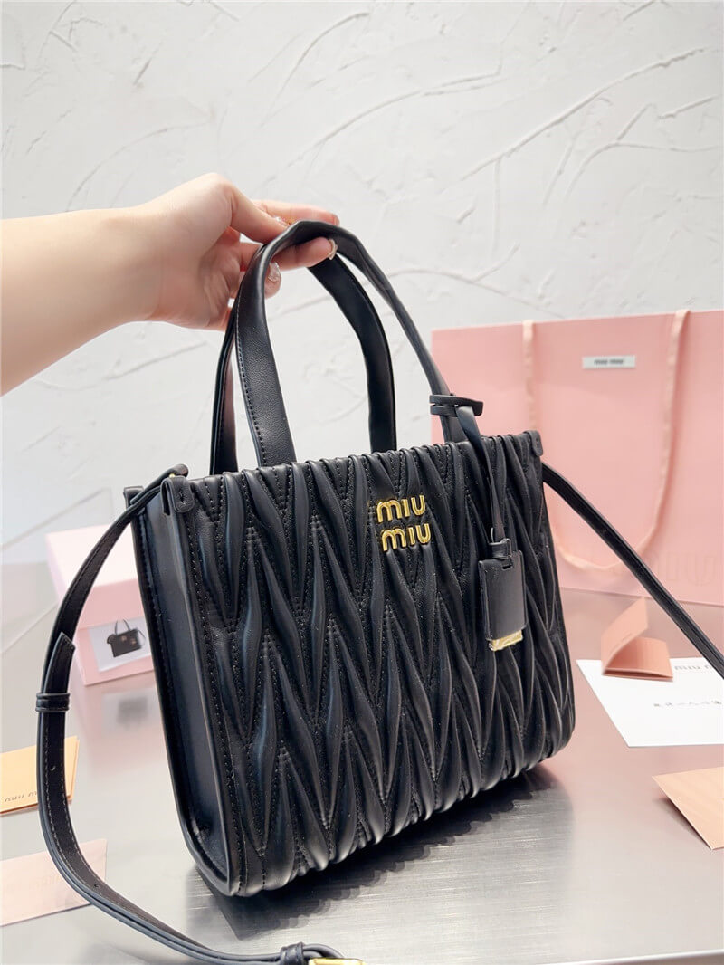 ミュウ ミュウ トート バッグ miumiu ショルダー バッグ メンズ レディース 通勤 カバン トート ショルダー 2way