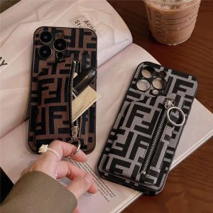 fendi iphone15/15pro ケース フェンディ スマホケース カード 入れ iphone13/13promax ケース ブランド メンズ