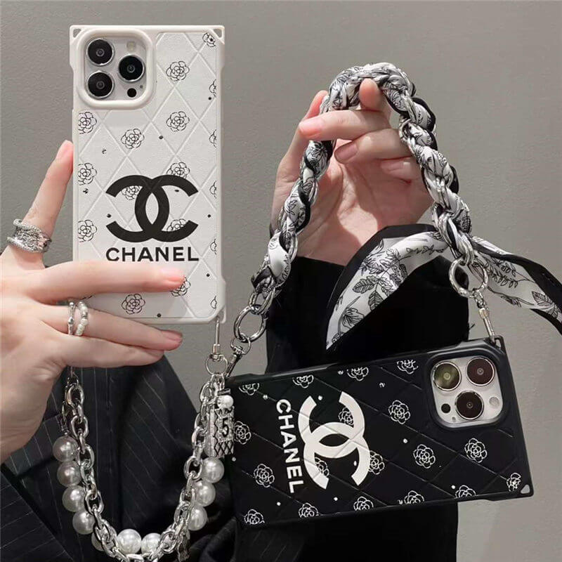 CHANEL シャネル　iPhone12 Proケース - 1
